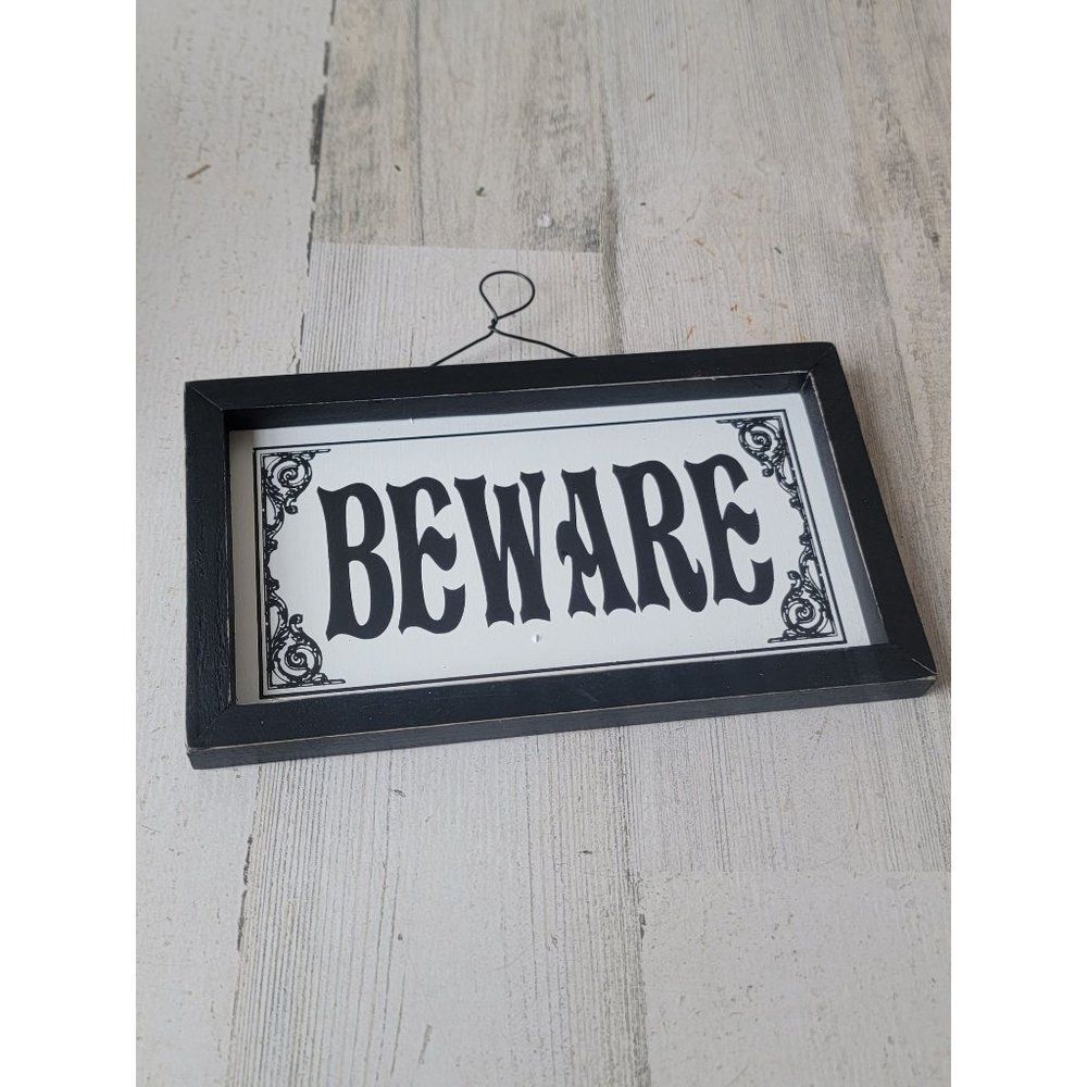 Mini beware sign Halloween prop Decor wall‎ hanging